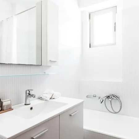 Aparthotel Dn Sea 4*