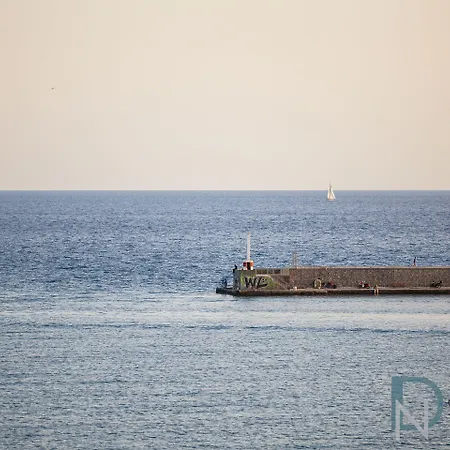 شقة فندقية Dn Sea كالاماتا