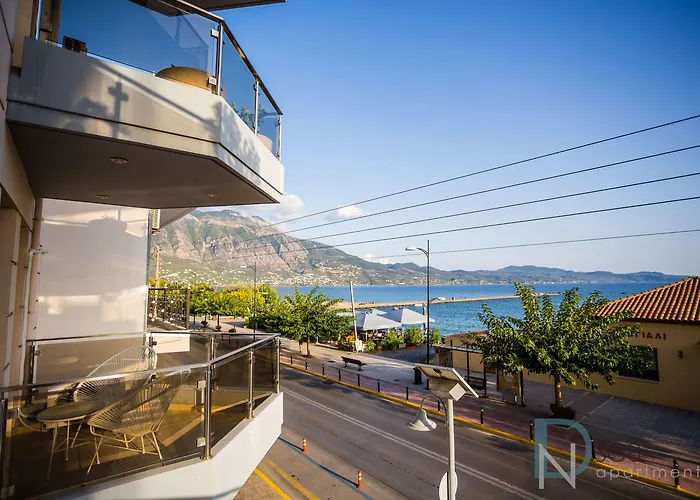 アパートホテル Dn Sea カラマタ