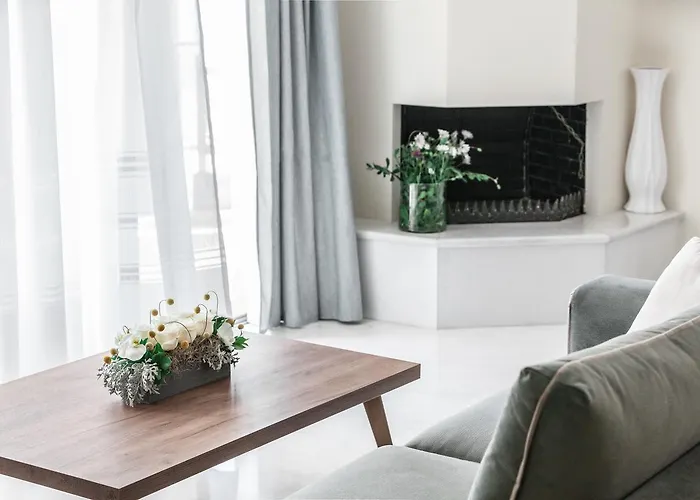 Dn Sea アパートホテル カラマタ